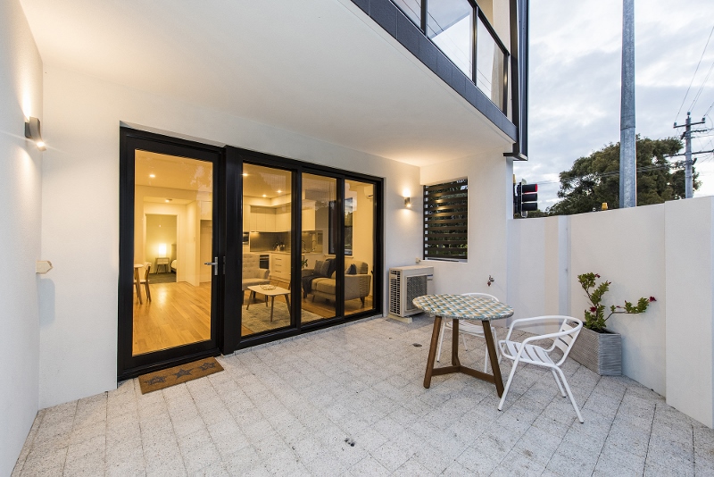 Davies Road Apartments